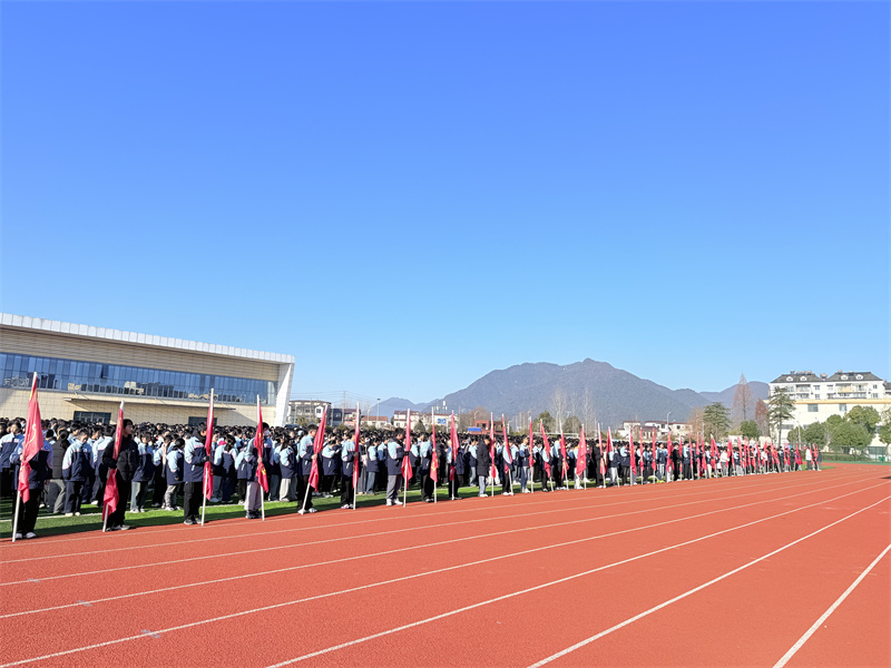 国旗下讲话—乘信息技术之风，筑未来强国之基